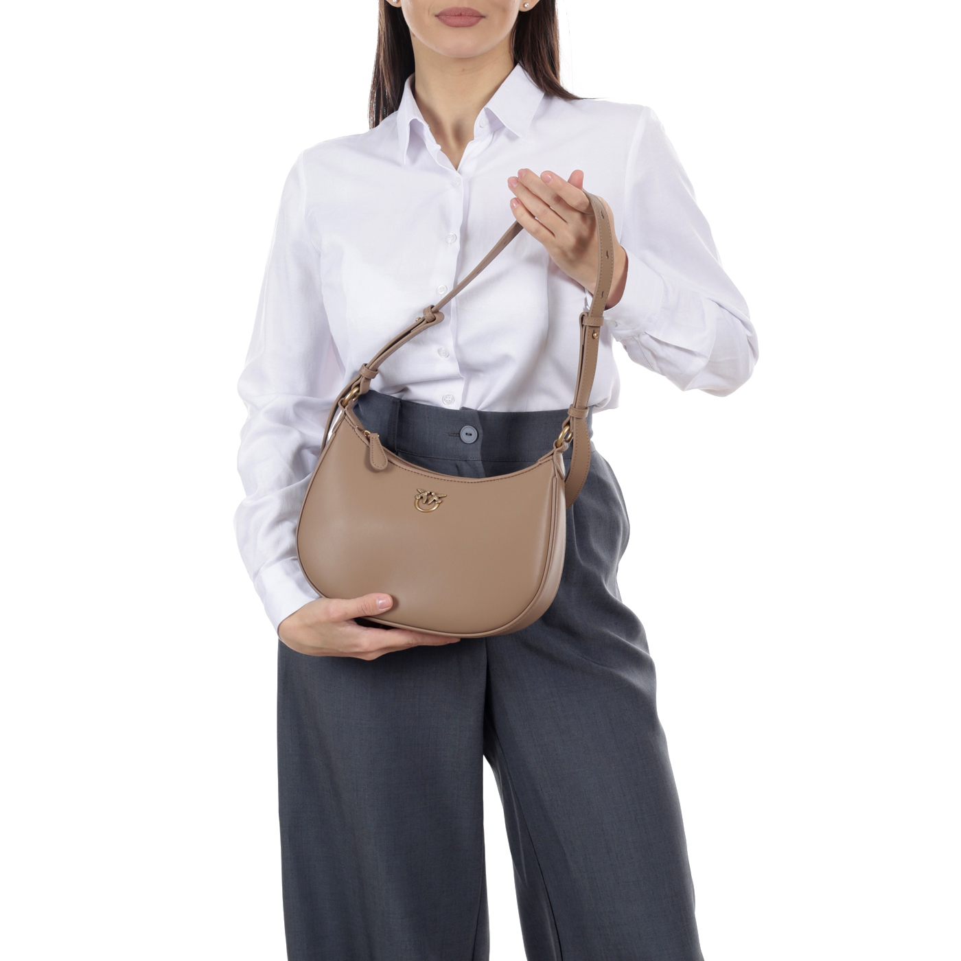 Кожаная сумка Pinko Half moon