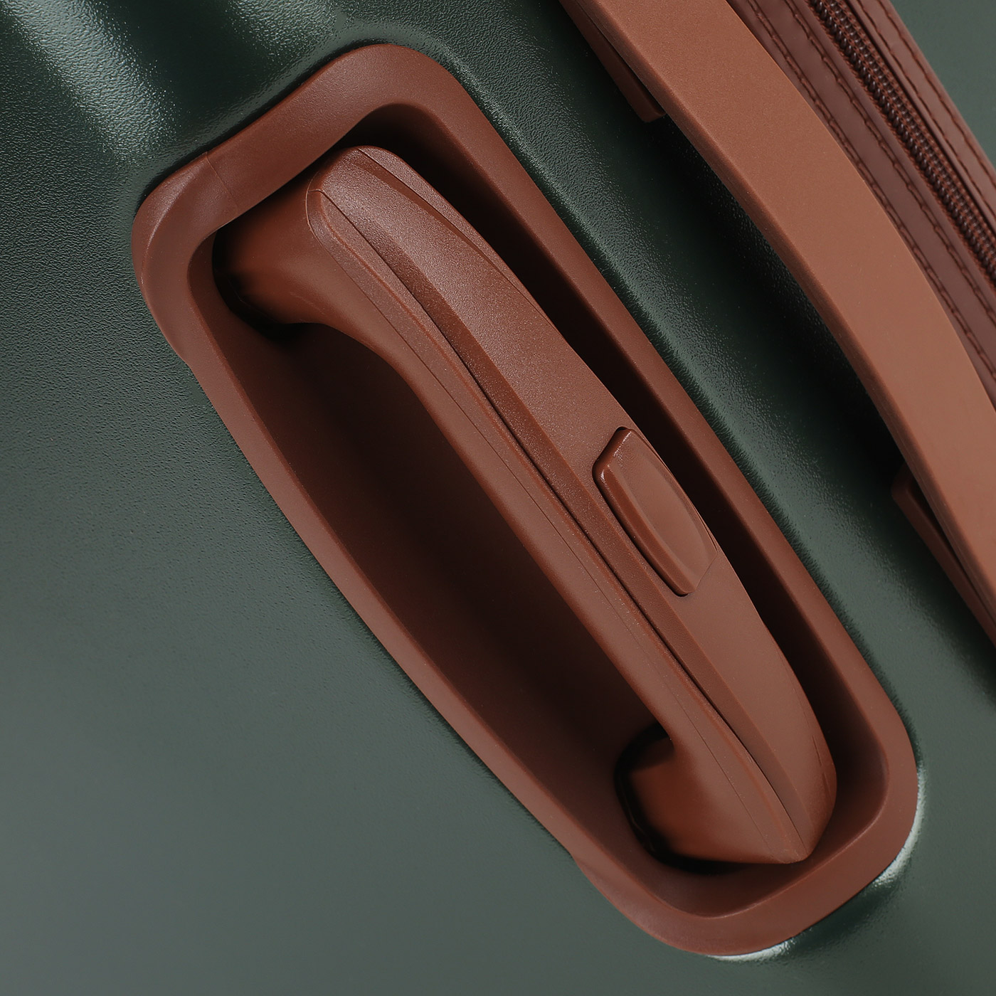 Чемодан средний M из ABS-пластика Bugatti Amelia